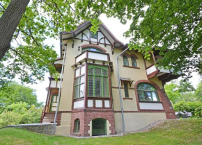 Villa Grenzschlößchen App. 6 in Seebad Ahlbeck